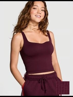 PINK Victoria's Secret Soft Seamless Notched Tank Top Size M